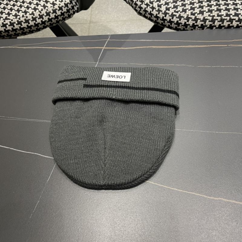 Loewe Caps